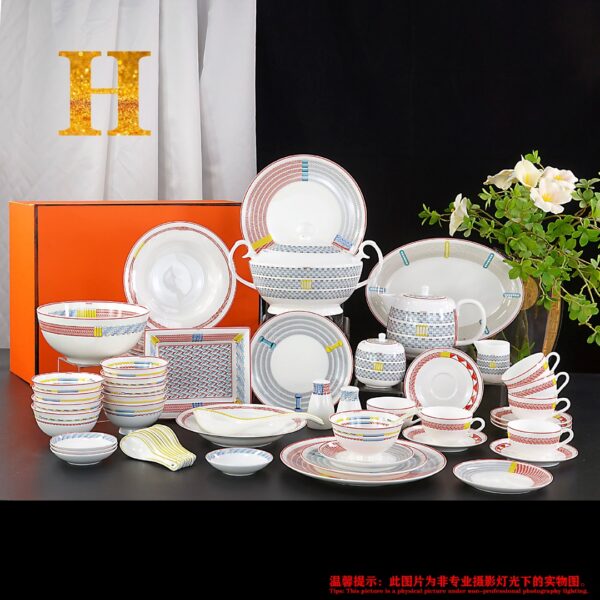 Hermès Tressages Equestres Porcelain Dinner Plates - Durable & Stylish