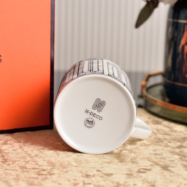 Hermès H Déco Dinnerware Set