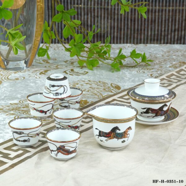 Hermès Cheval d'Orient Platter with Box in Porcelain