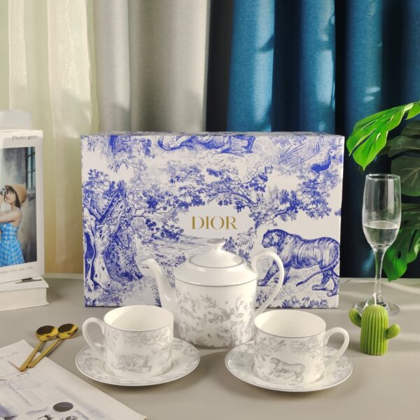 Dior Toile de Jouy Dishes bone china