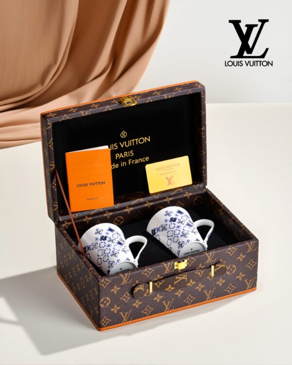 LV Louis Vuitton Side Plate LV By The Pool Tableware Monogram Flower Auth Dinnerware Set Coffee Cup