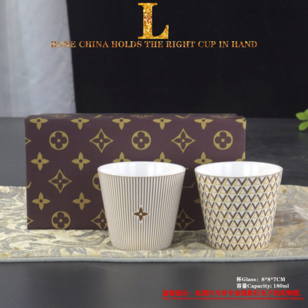 LV Ashtray Rectangular Gold Ashtray Plate Dishes Cups