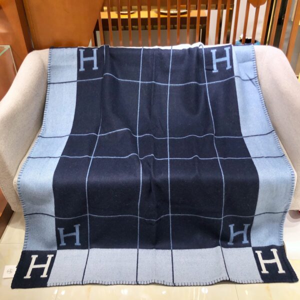 hermes Jacquard Knitted Wool Joker 10% cashmere Blanket Handmade