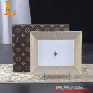 LV Ashtray Rectangular Gold Ashtray Plate Dishes Cups